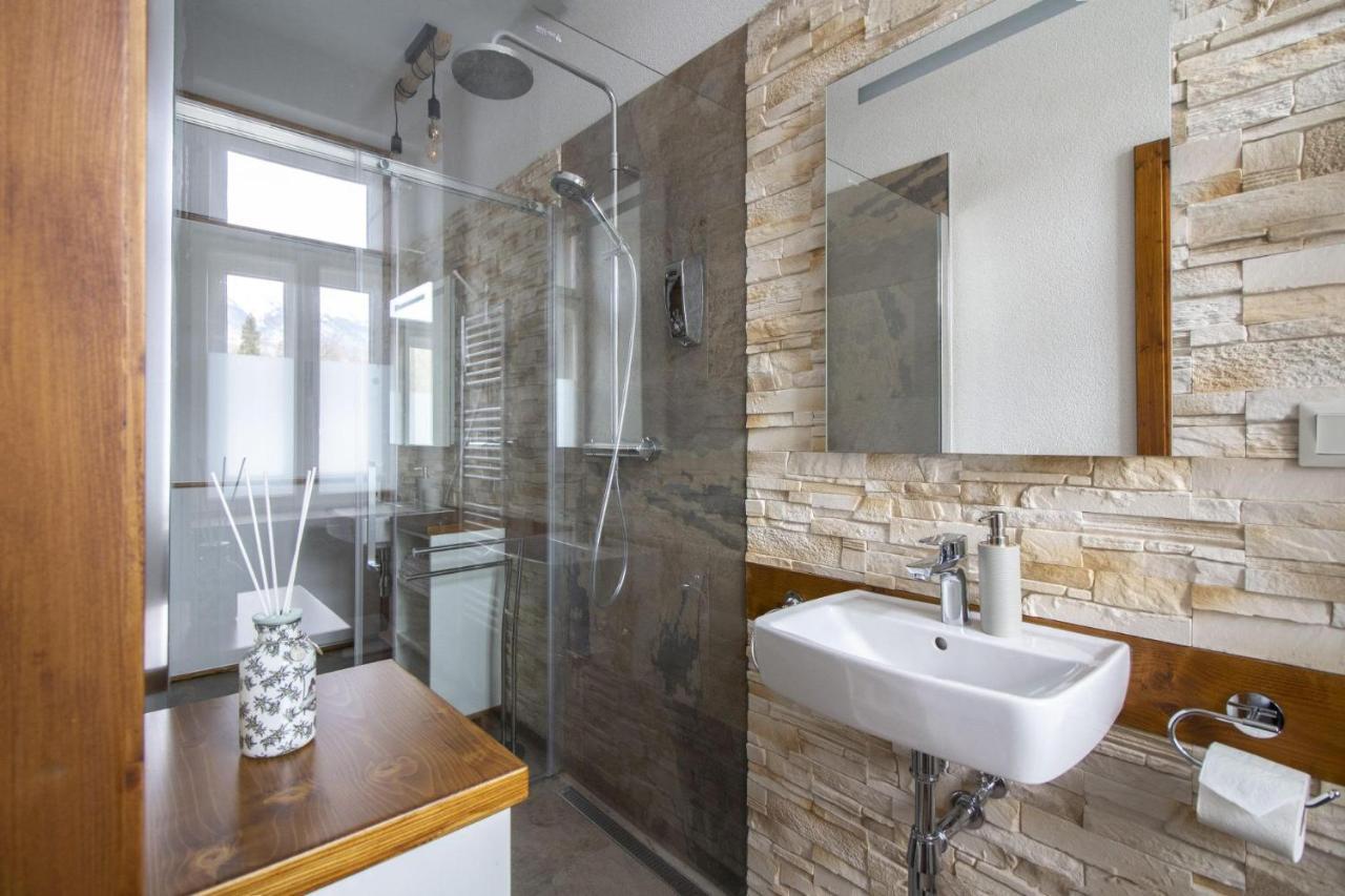Apartman Srnka S Vyhladom Na Vysoké Tatry 外观 照片