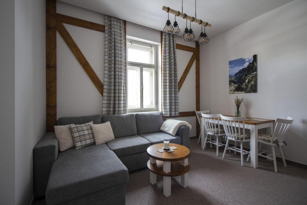 Apartman Srnka S Vyhladom Na Vysoké Tatry 外观 照片